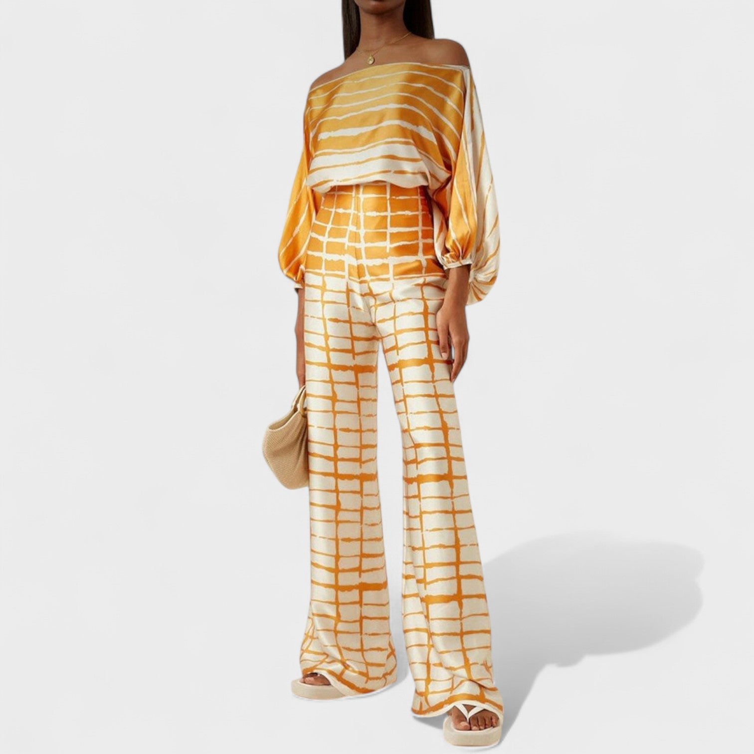 Zoria – Elegancki komplet dwuczęściowy z falistym nadrukiem