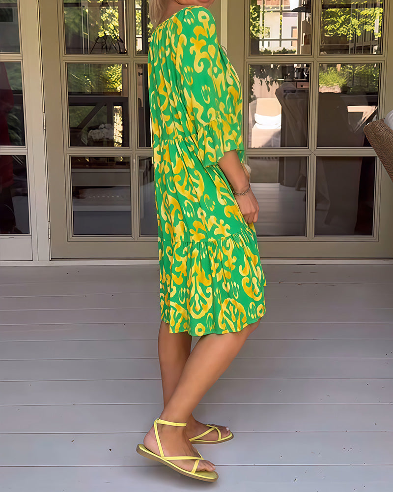 Marisela - Sukienka z nadrukiem i luźnymi rękawami