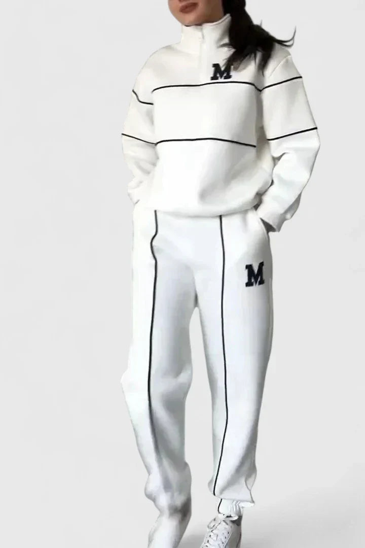 Thalynnae | Wygodny zestaw swetra i spodni